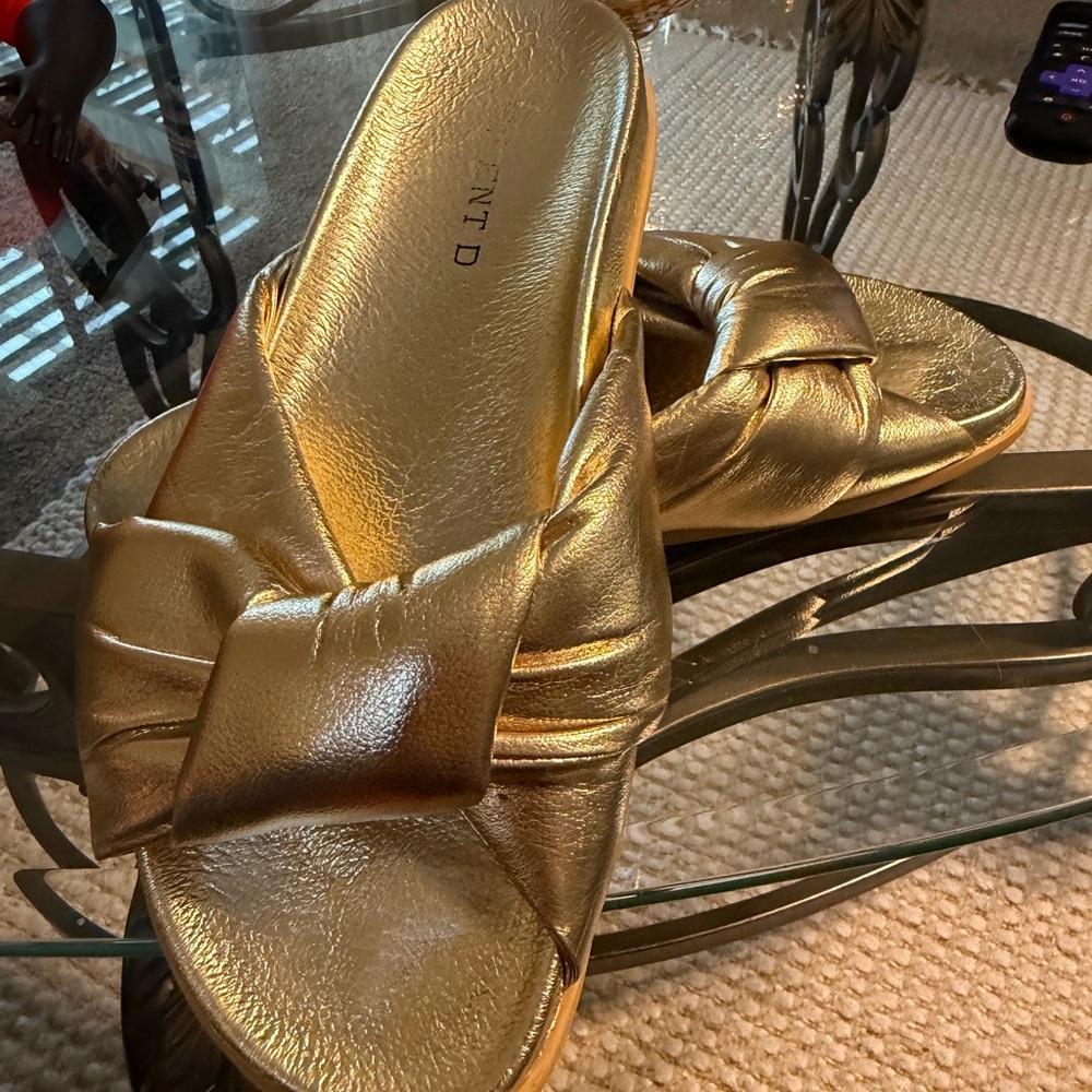 Anthropology, Herron, gold metallic sandals 7.5